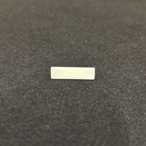 23mm x 7mm White Price carrier plug in blanks