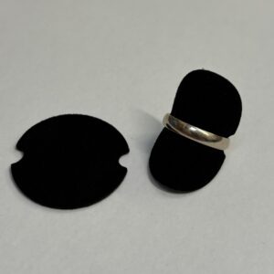 Ring Display Leatherette Round discs in black pkt 10.